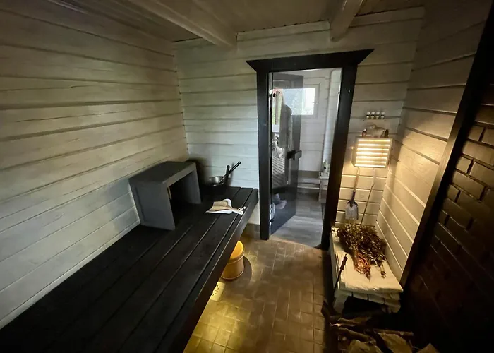 Cozy With A Beautiful Sauna Near Pensjonat